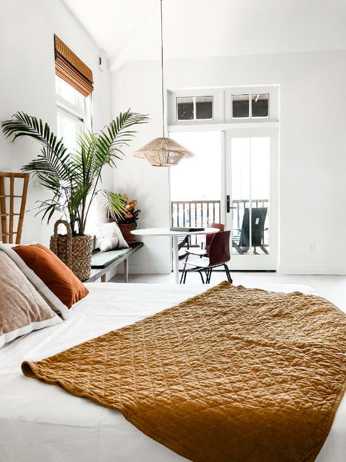 Lokal Hotel קייפ מאי מראה חיצוני תמונה