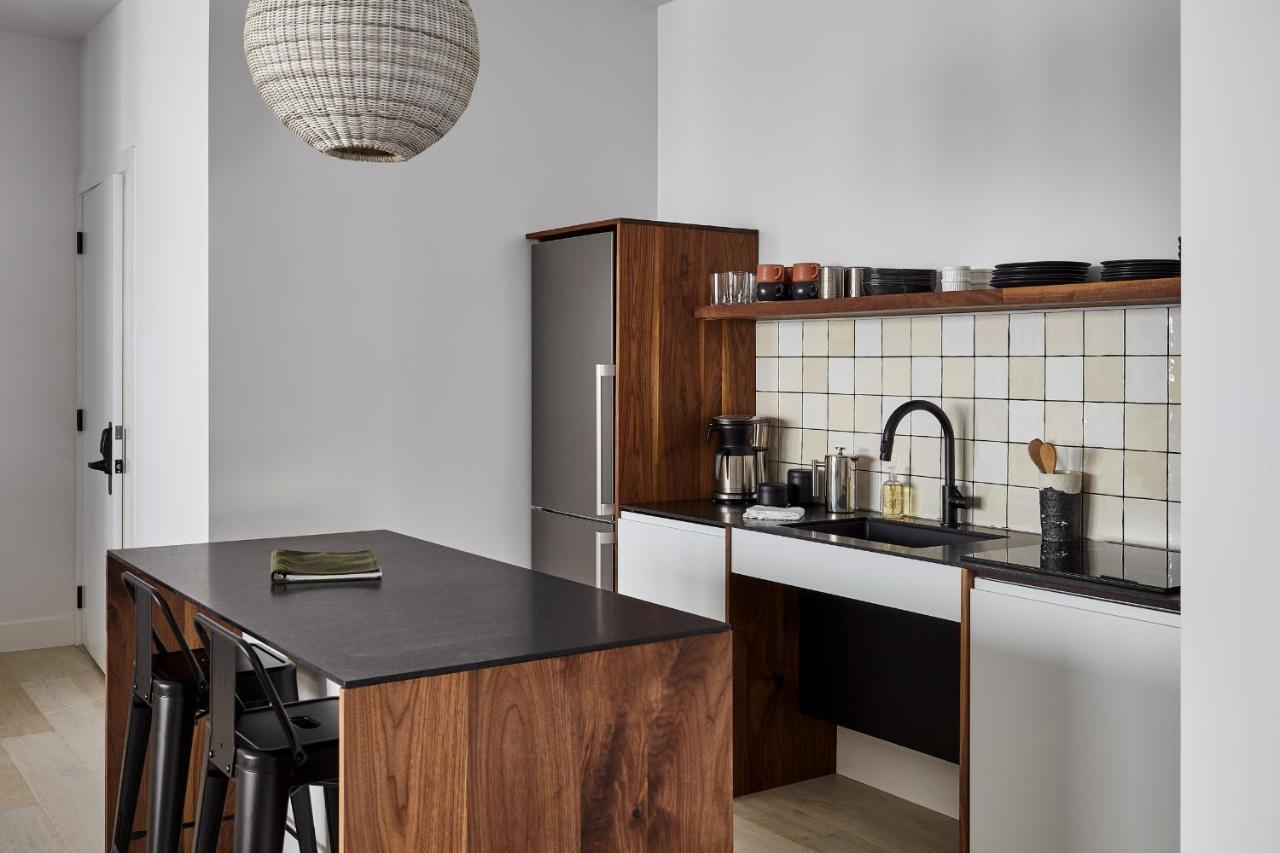 Lokal Hotel קייפ מאי מראה חיצוני תמונה
